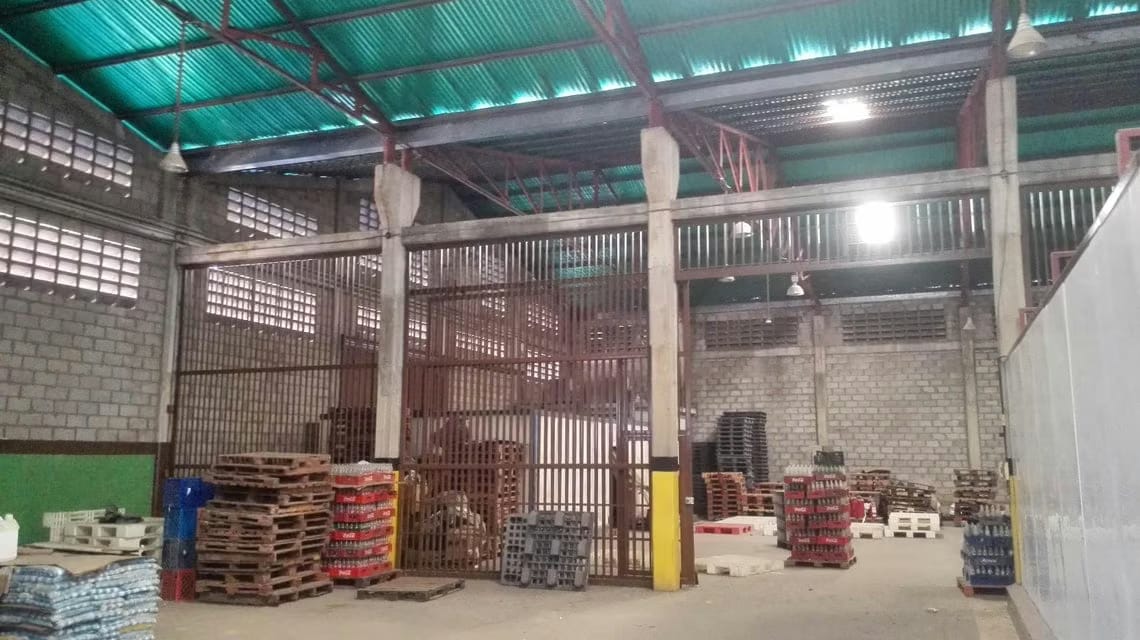 Comercial (Galpon - Deposito) en Venta en Zona Industrial Sur, Zulia - 49