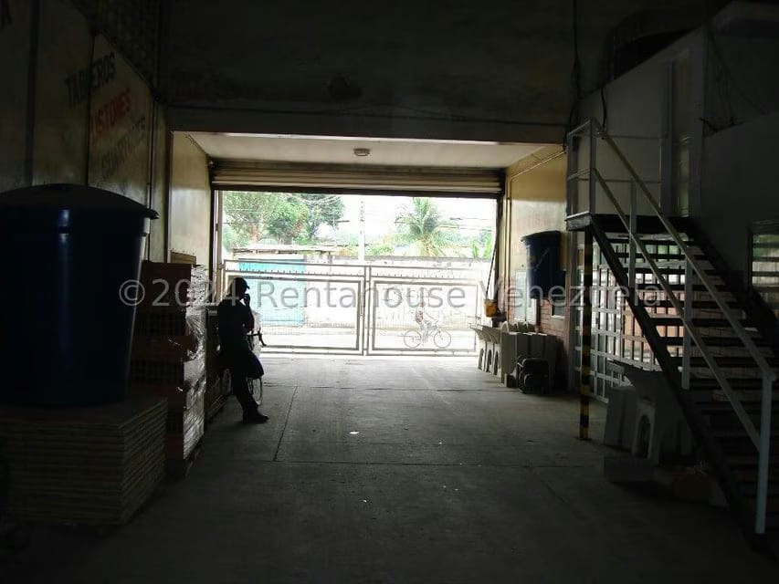 Comercial (Local Comercial) en Venta en La Cooperativa, Aragua - 101