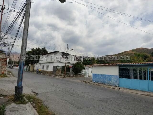 Comercial (Local Comercial) en Venta en La Cooperativa, Aragua - 39