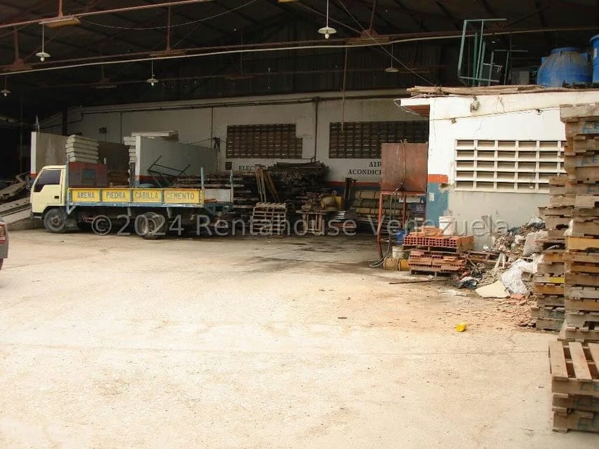 Comercial (Local Comercial) en Venta en La Cooperativa, Aragua - 91