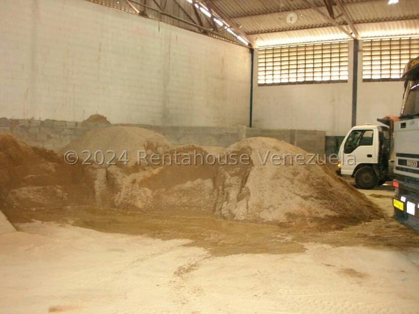 Comercial (Local Comercial) en Venta en La Cooperativa, Aragua - 94