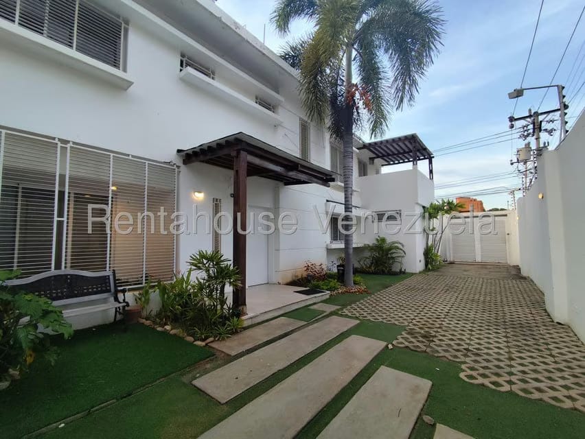 Comercial (Oficina) en Venta en Tierra Negra, Zulia