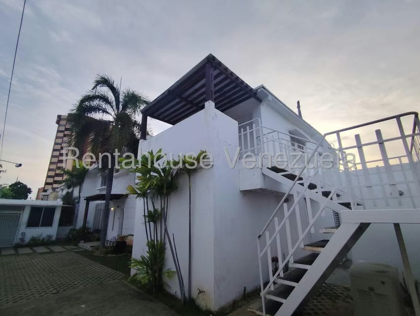 Comercial (Oficina) en Venta en Tierra Negra, Zulia - 11