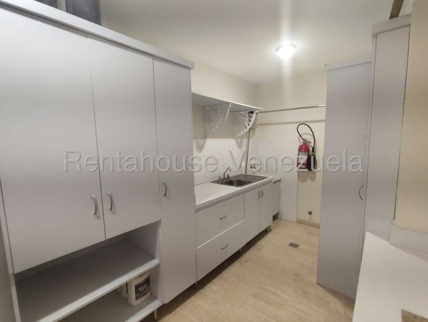 Comercial (Oficina) en Venta en Tierra Negra, Zulia - 107