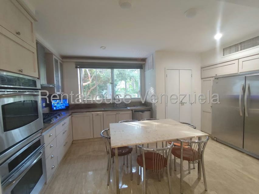 Comercial (Oficina) en Venta en Tierra Negra, Zulia - 122
