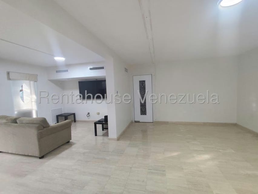 Comercial (Oficina) en Venta en Tierra Negra, Zulia - 127