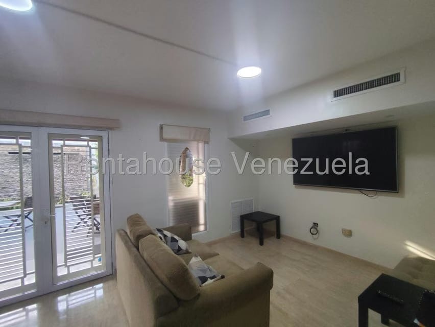 Comercial (Oficina) en Venta en Tierra Negra, Zulia - 131