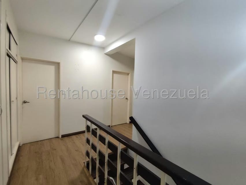 Comercial (Oficina) en Venta en Tierra Negra, Zulia - 43