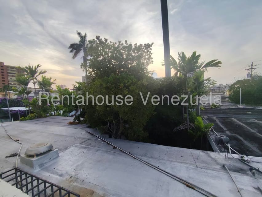 Comercial (Oficina) en Venta en Tierra Negra, Zulia - 60
