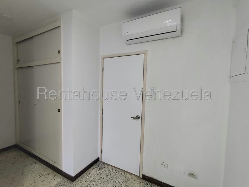 Comercial (Oficina) en Venta en Tierra Negra, Zulia - 68