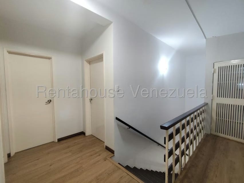 Comercial (Oficina) en Venta en Tierra Negra, Zulia - 69
