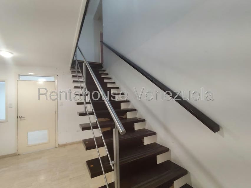 Comercial (Oficina) en Venta en Tierra Negra, Zulia - 76