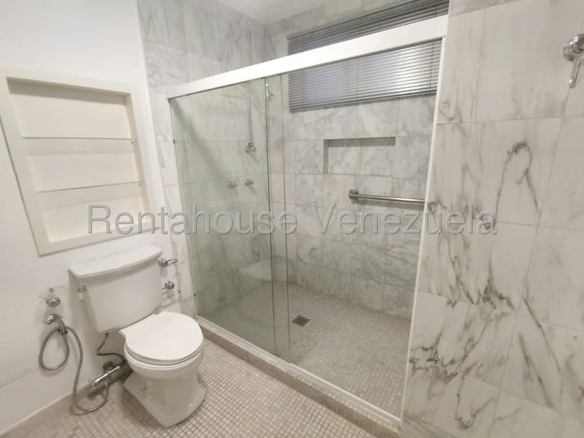 Comercial (Oficina) en Venta en Tierra Negra, Zulia - 81