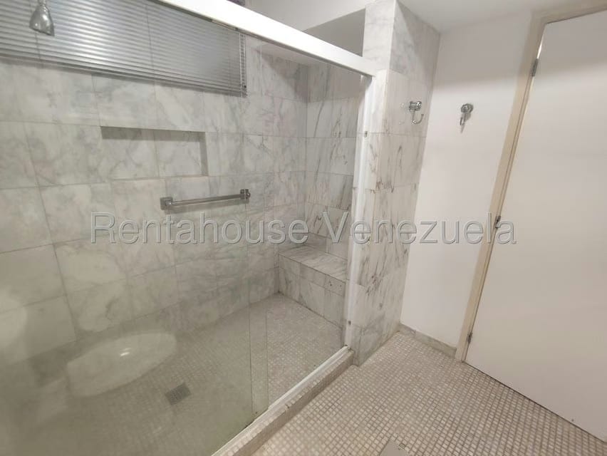 Comercial (Oficina) en Venta en Tierra Negra, Zulia - 82