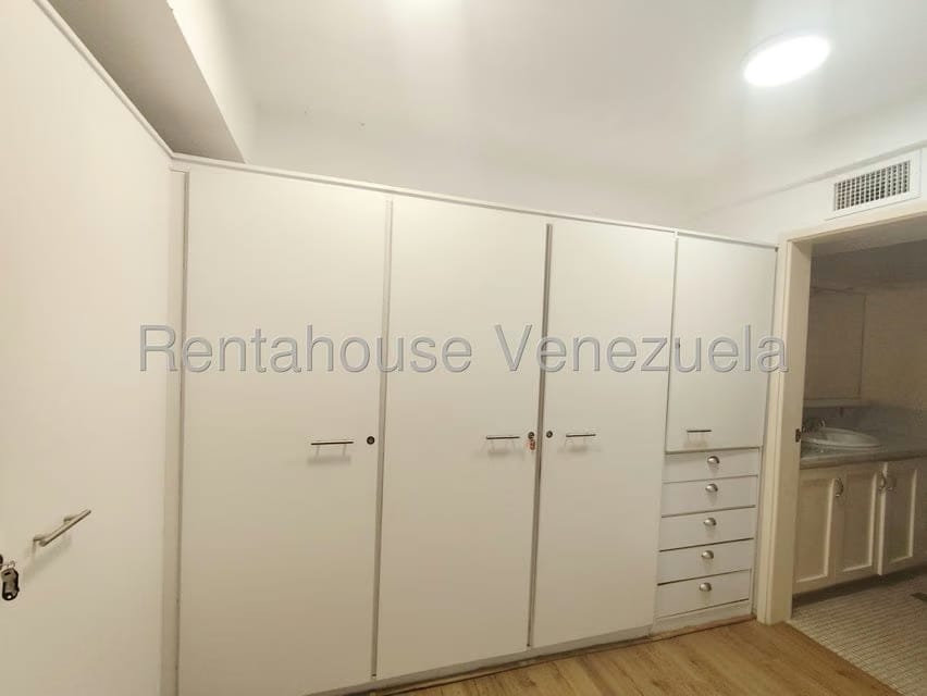 Comercial (Oficina) en Venta en Tierra Negra, Zulia - 85