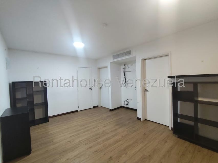 Comercial (Oficina) en Venta en Tierra Negra, Zulia - 87