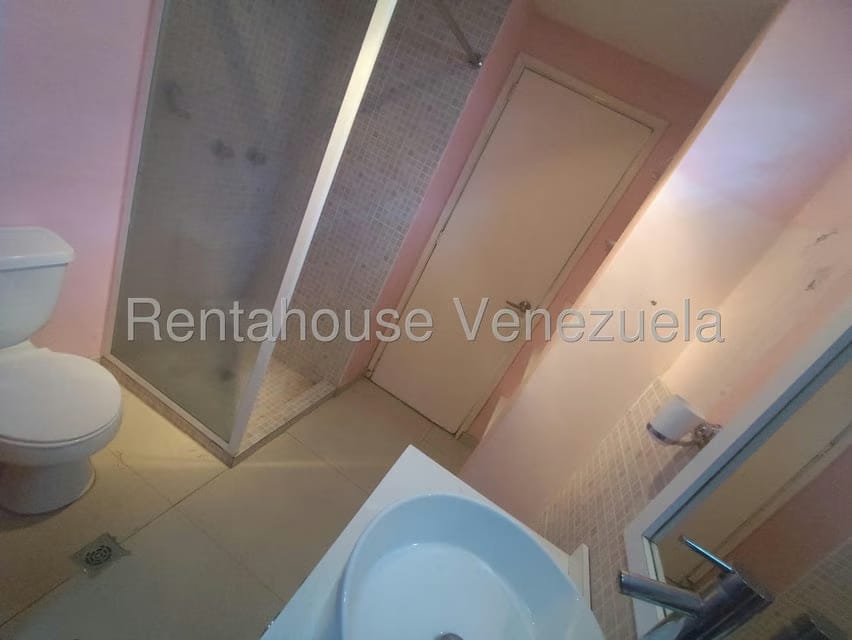 Comercial (Oficina) en Venta en Tierra Negra, Zulia - 98