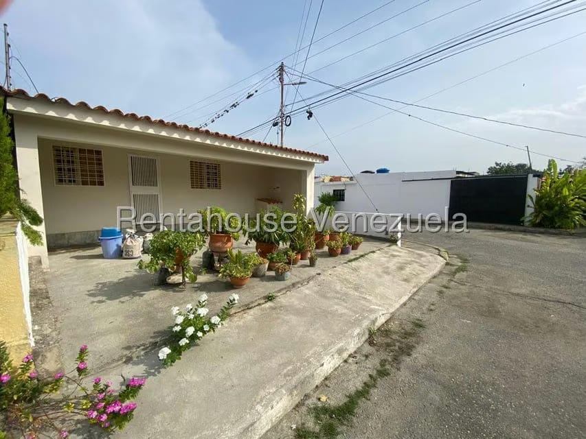 Casa (1 Nivel) en Venta en Villas Trabsider, Lara - 33