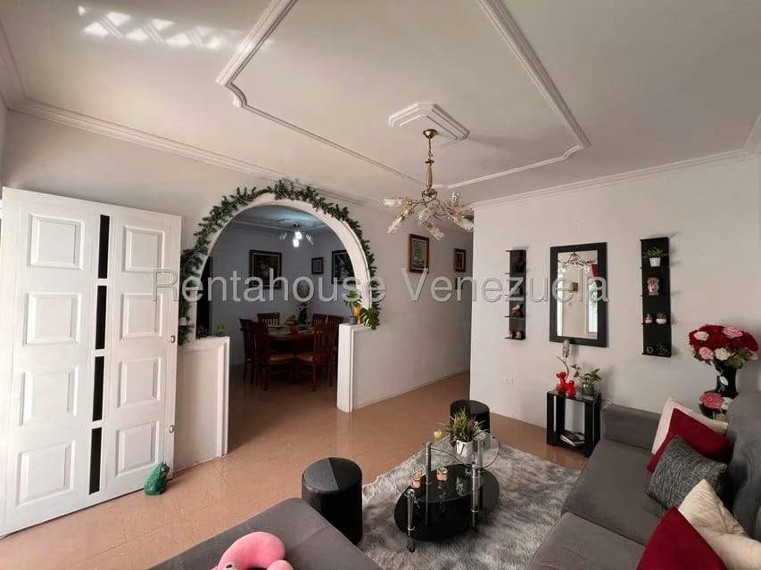 Casa (Multipes Niveles) en Venta en La Fontana, Aragua - 9