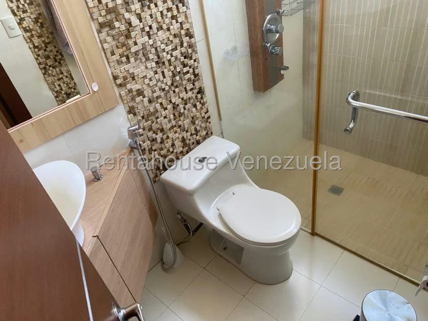 Casa (1 Nivel) en Alquiler en La Cumaca, Carabobo - 28