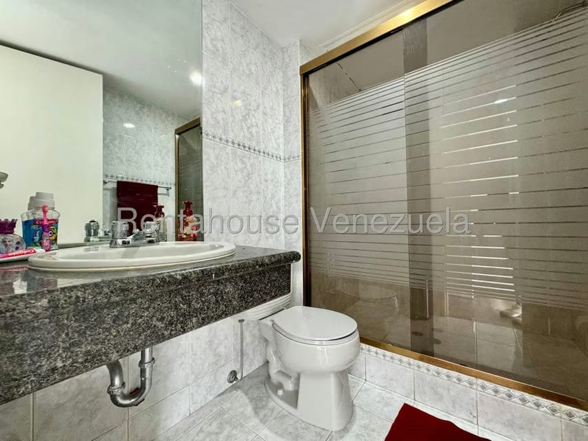 Apartamento (1 Nivel) en Venta en La Lagunita Country Club, Distrito Metropolitano - 22