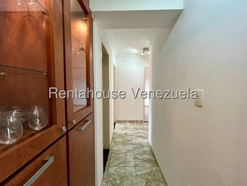 Apartamento (1 Nivel) en Venta en Del Este, Lara - 12