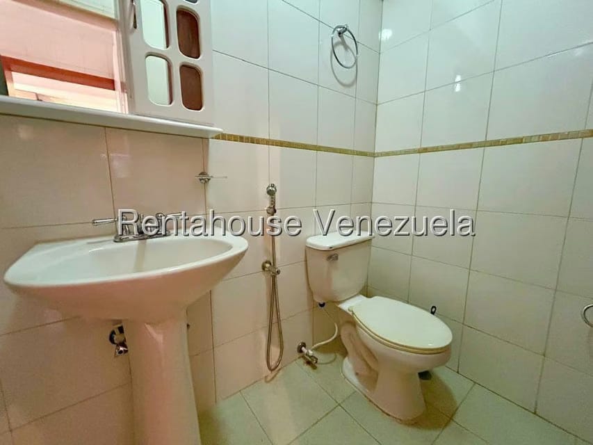 Apartamento (1 Nivel) en Venta en Del Este, Lara - 29
