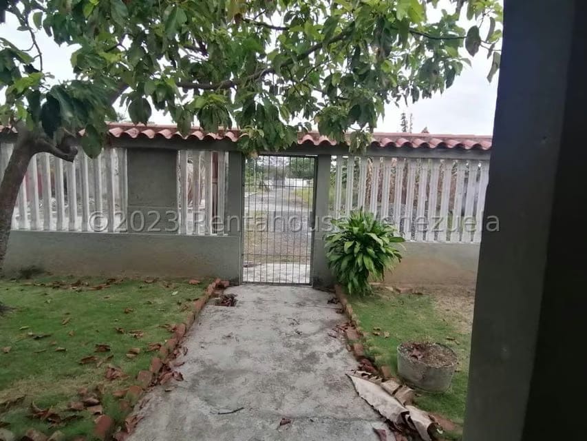 Terreno (Comercial) en Venta en Club Campestre El Paraiso, Miranda