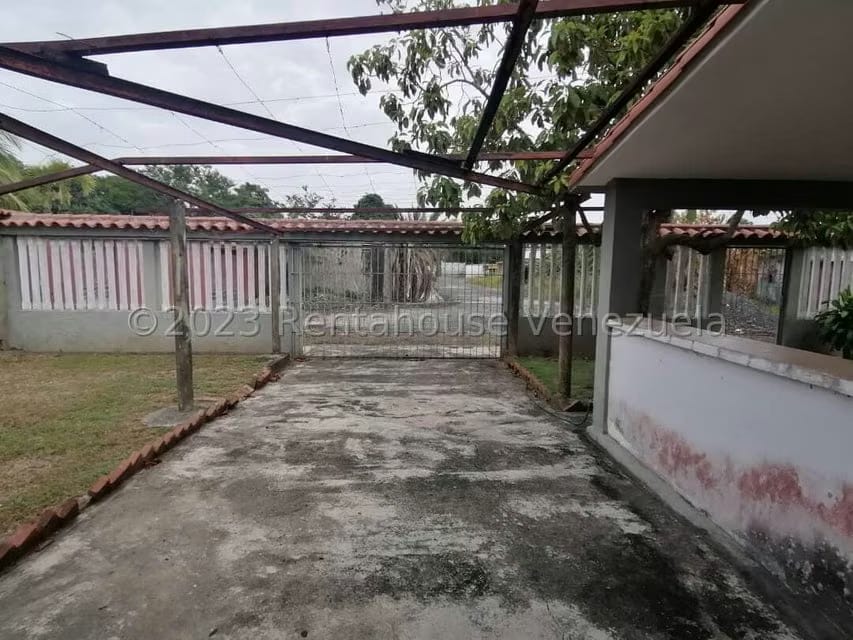 Terreno (Comercial) en Venta en Club Campestre El Paraiso, Miranda - 2