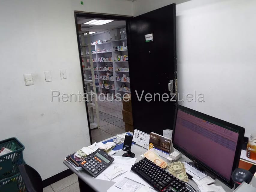 Negocios y Empresas (Medicina y Salud) en Venta en Catia, Distrito Metropolitano - 17