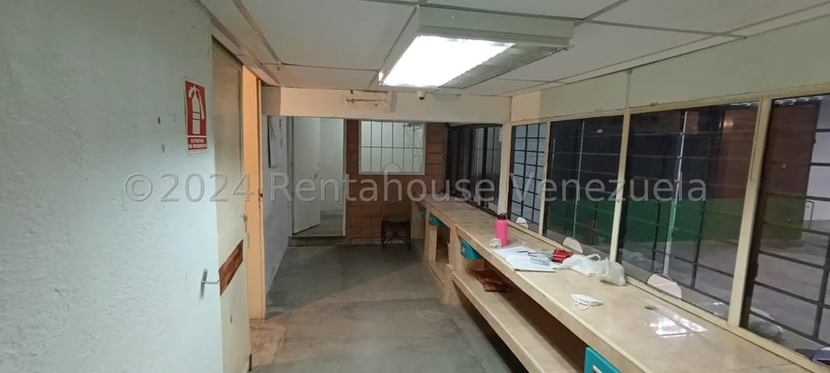 Comercial (Local Comercial) en Alquiler en La Candelaria, Carabobo - 14