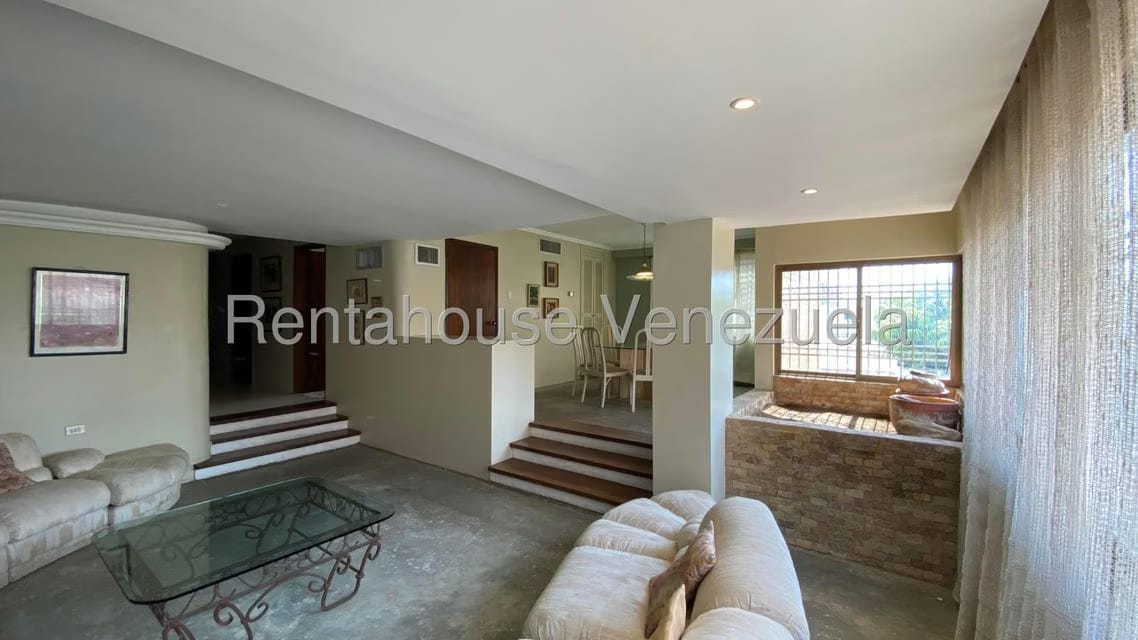 Apartamento (1 Nivel) en Venta en La Lago, Zulia - 8
