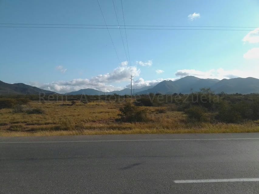 Terreno (Comercial) en Venta en La Guardia, Nueva Esparta
