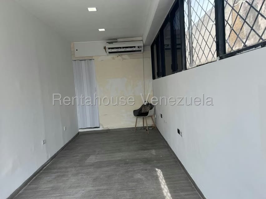 Comercial (Local Comercial) en Alquiler en Centro, Lara - 14