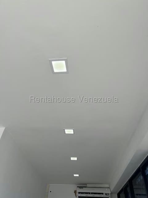 Comercial (Local Comercial) en Alquiler en Centro, Lara - 19