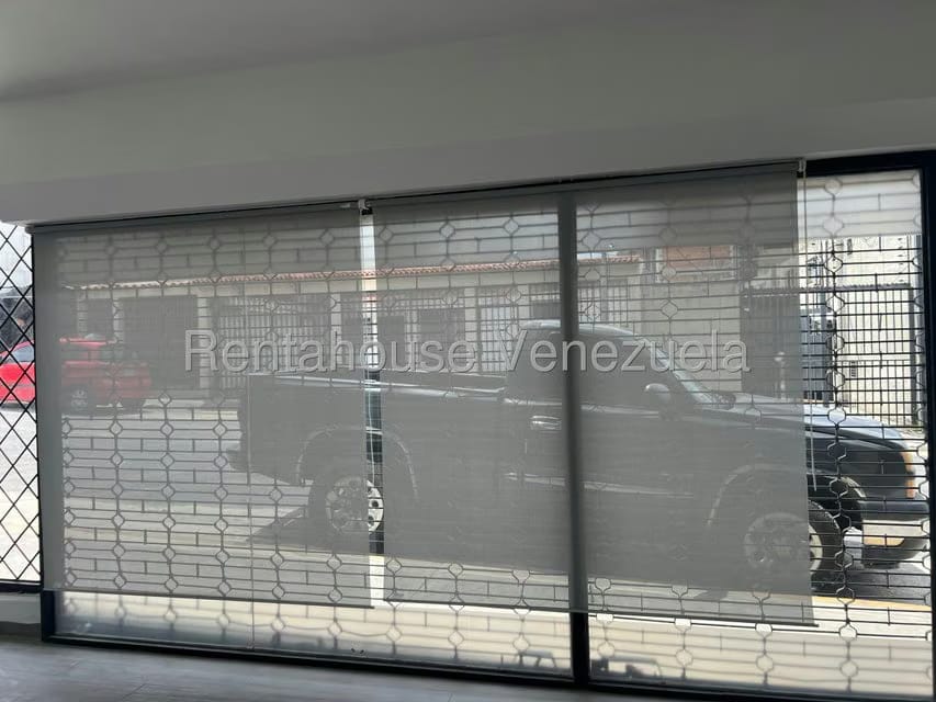 Comercial (Local Comercial) en Alquiler en Centro, Lara - 10