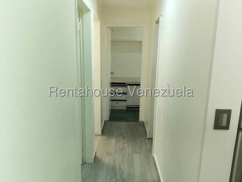 Apartamento (1 Nivel) en Alquiler en Ruiz Pineda, Distrito Metropolitano - 12