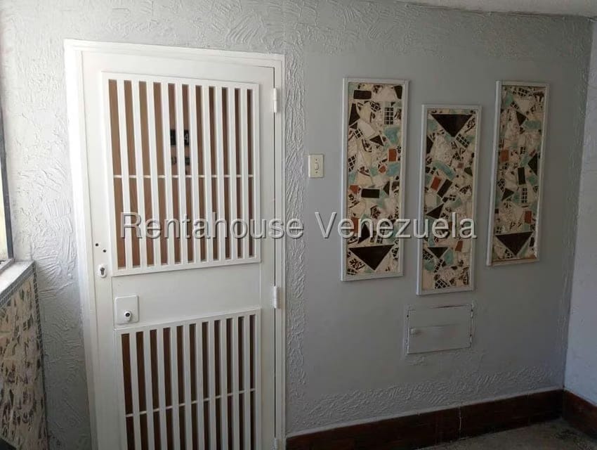 Apartamento (1 Nivel) en Alquiler en Ruiz Pineda, Distrito Metropolitano - 3