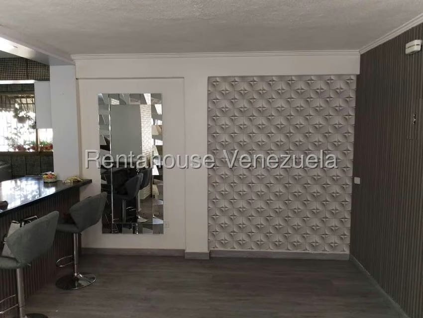Apartamento (1 Nivel) en Alquiler en Ruiz Pineda, Distrito Metropolitano - 5