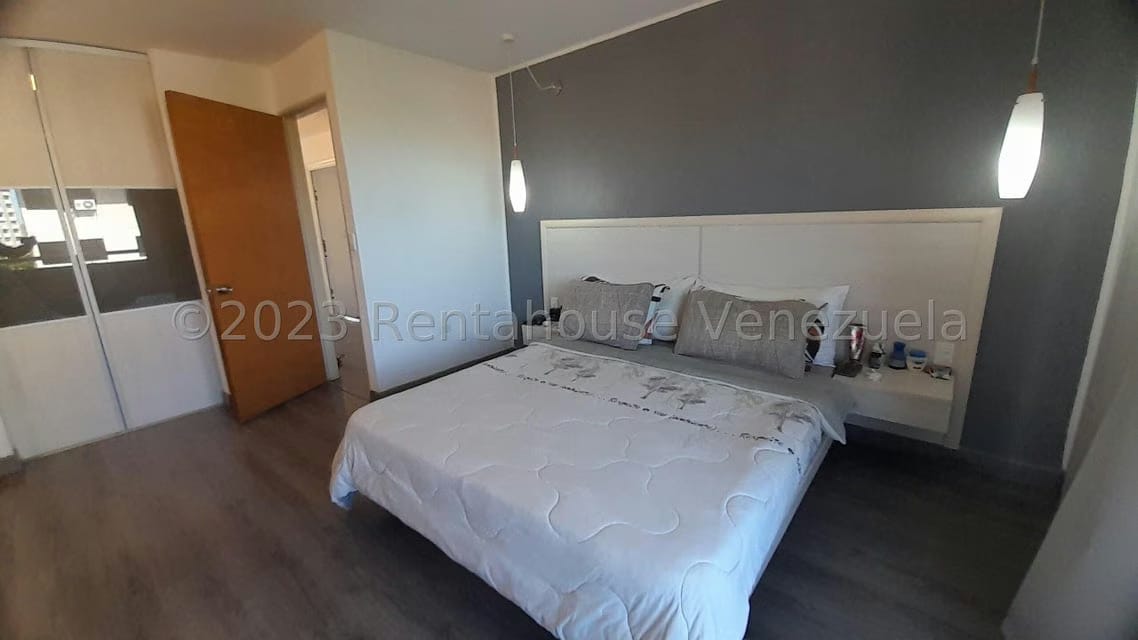 Apartamento (Multiples Niveles) en Venta en Jorge Coll, Nueva Esparta - 12