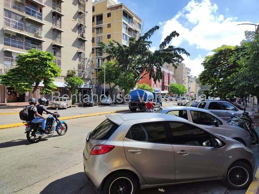 Comercial (Local Comercial) en Alquiler en Las Acacias, Distrito Metropolitano - 15