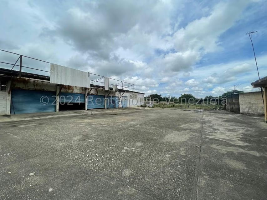 Comercial (Galpon - Deposito) en Venta en Tinaquillo, Cojedes
