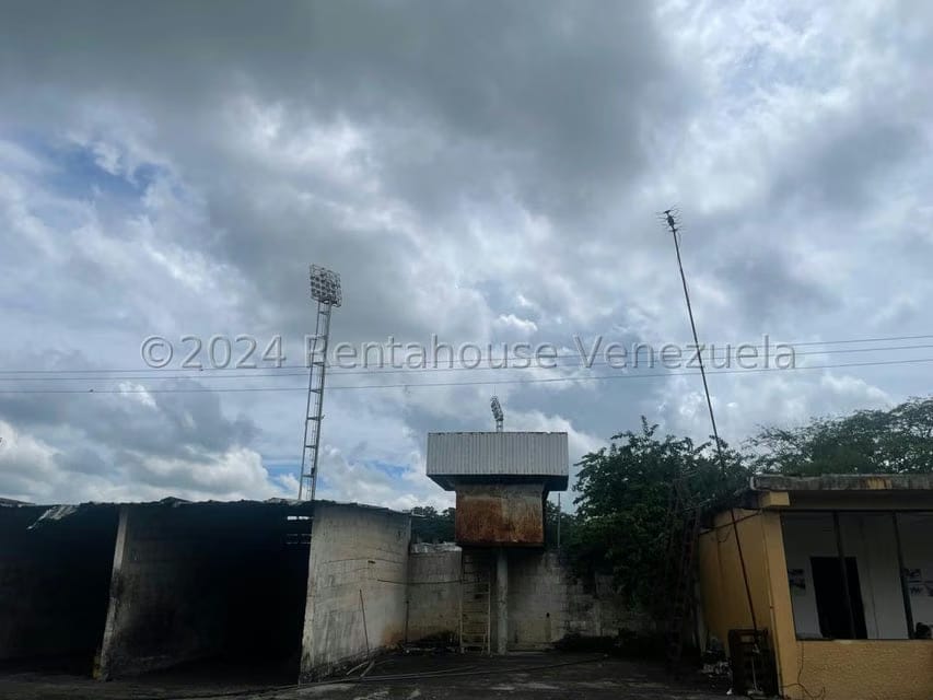 Comercial (Galpon - Deposito) en Venta en Tinaquillo, Cojedes - 27