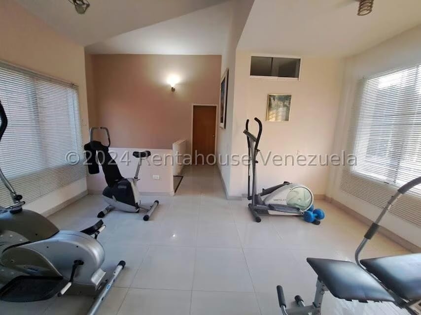 Casa (Duplex) en Venta en Las Mercedes, Carabobo - 27