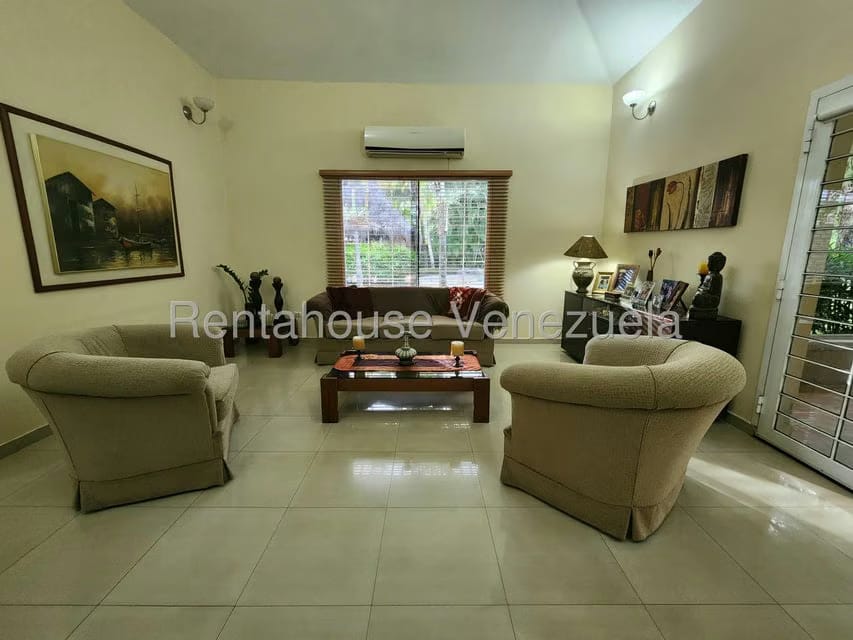 Casa (Duplex) en Venta en Las Mercedes, Carabobo - 6