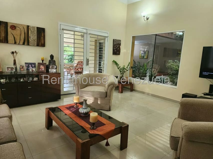 Casa (Duplex) en Venta en Las Mercedes, Carabobo - 7