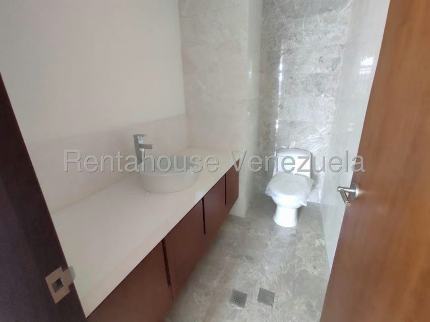 Apartamento (Multiples Niveles) en Venta en La Castellana, Distrito Metropolitano - 20