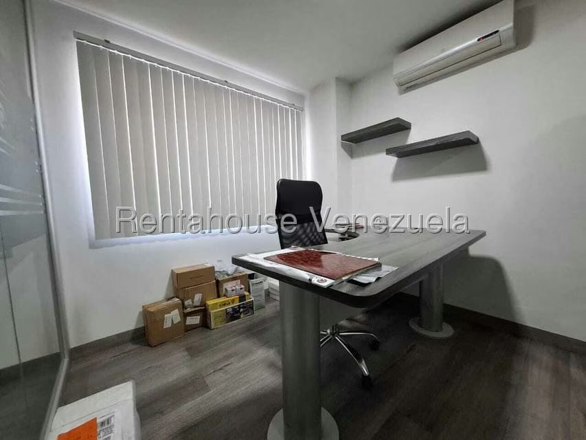 Comercial (Local Comercial) en Alquiler en Parroquia Concepcion, Lara - 8