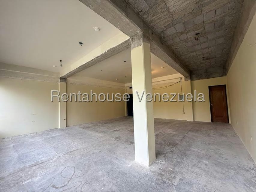 Comercial (Local Comercial) en Alquiler en El Parque, Lara - 10