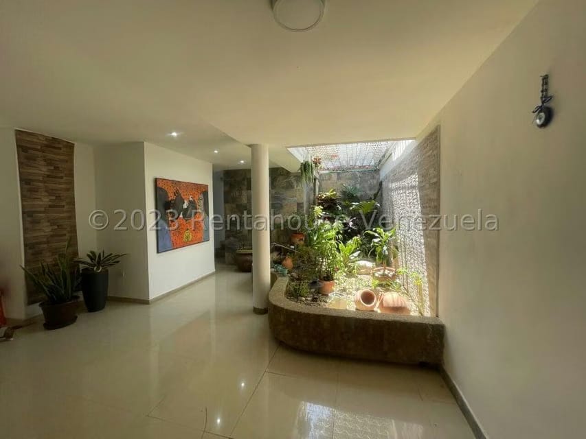 Casa (Duplex) en Venta en Colinas de Bello Monte, Distrito Metropolitano - 20